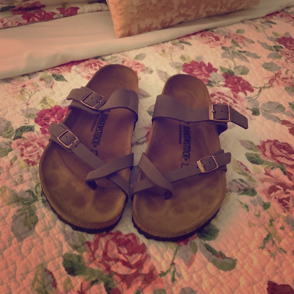 Brown and Rose Gold Birkenstock’s Size 10